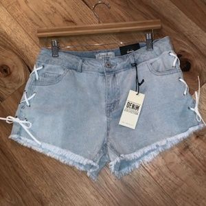 Love Tree Distressed Denim Side Tie Shorts Sz L